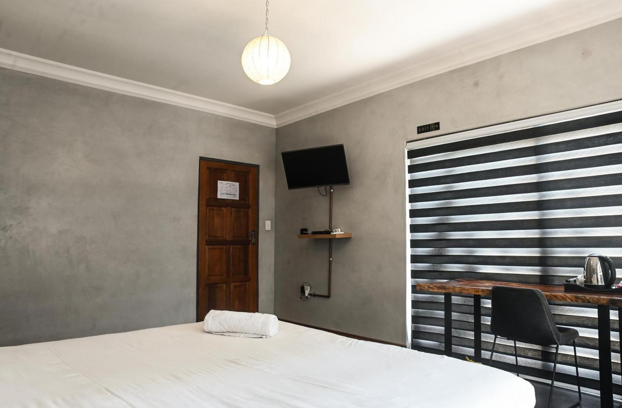 ثوهوياندو Anisa Guesthouse الغرفة الصورة