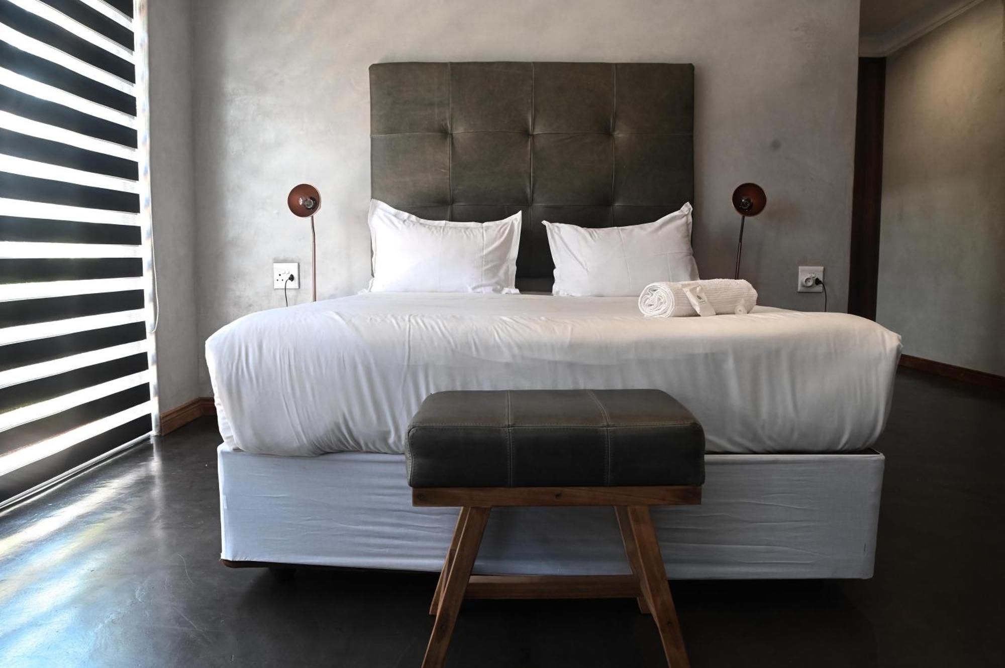 ثوهوياندو Anisa Guesthouse الغرفة الصورة