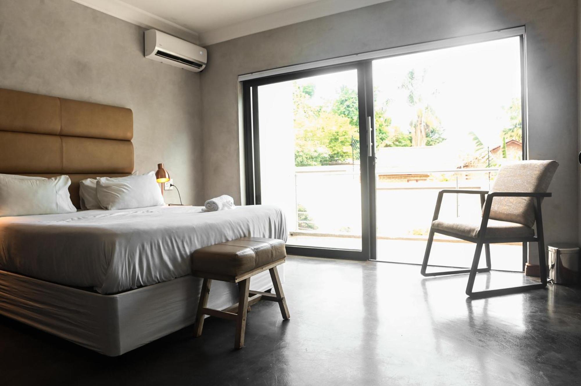 ثوهوياندو Anisa Guesthouse الغرفة الصورة